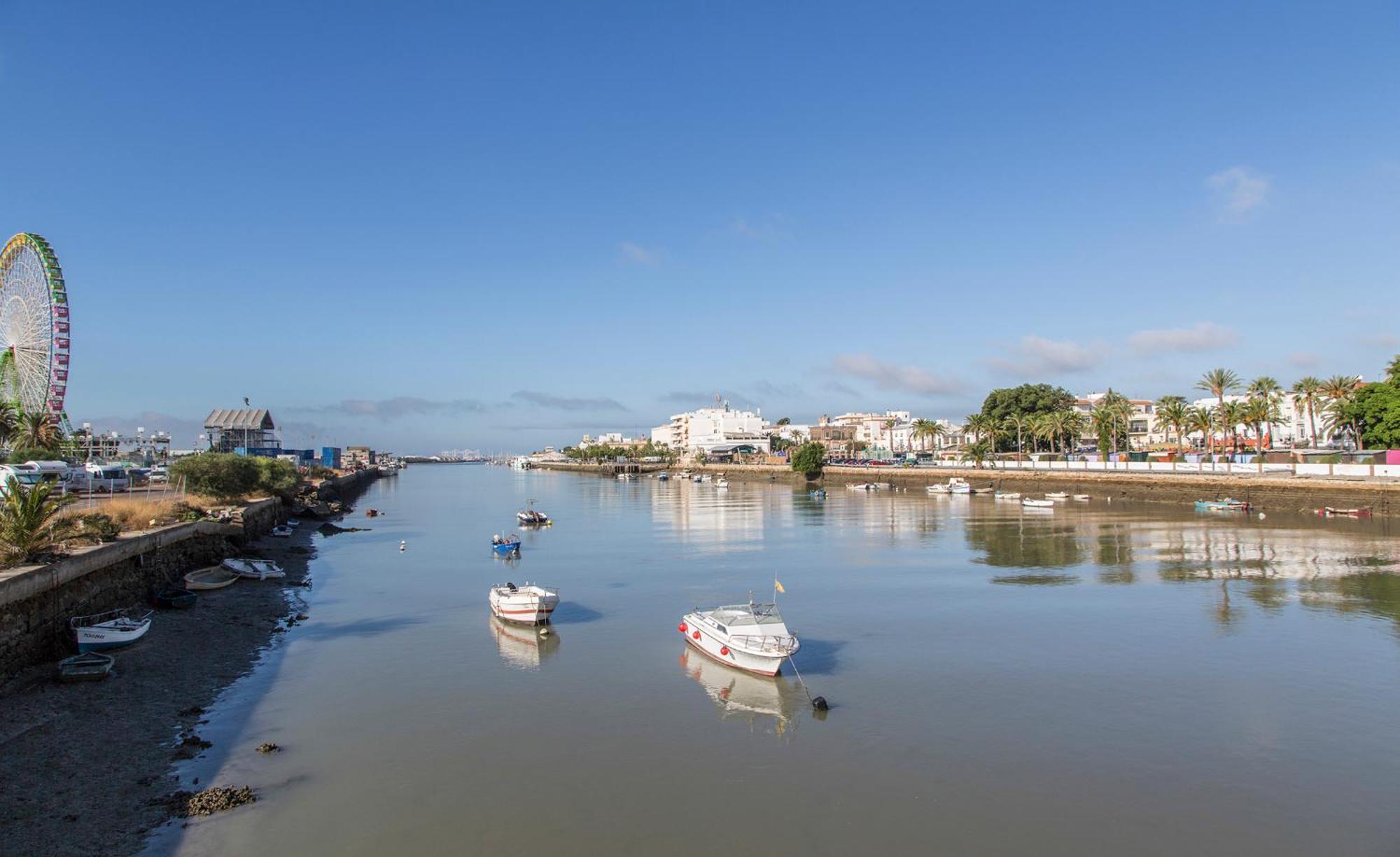 Apartoyou Premium - Apartamentos Casa Linares El Puerto de Santa Maria Luaran gambar